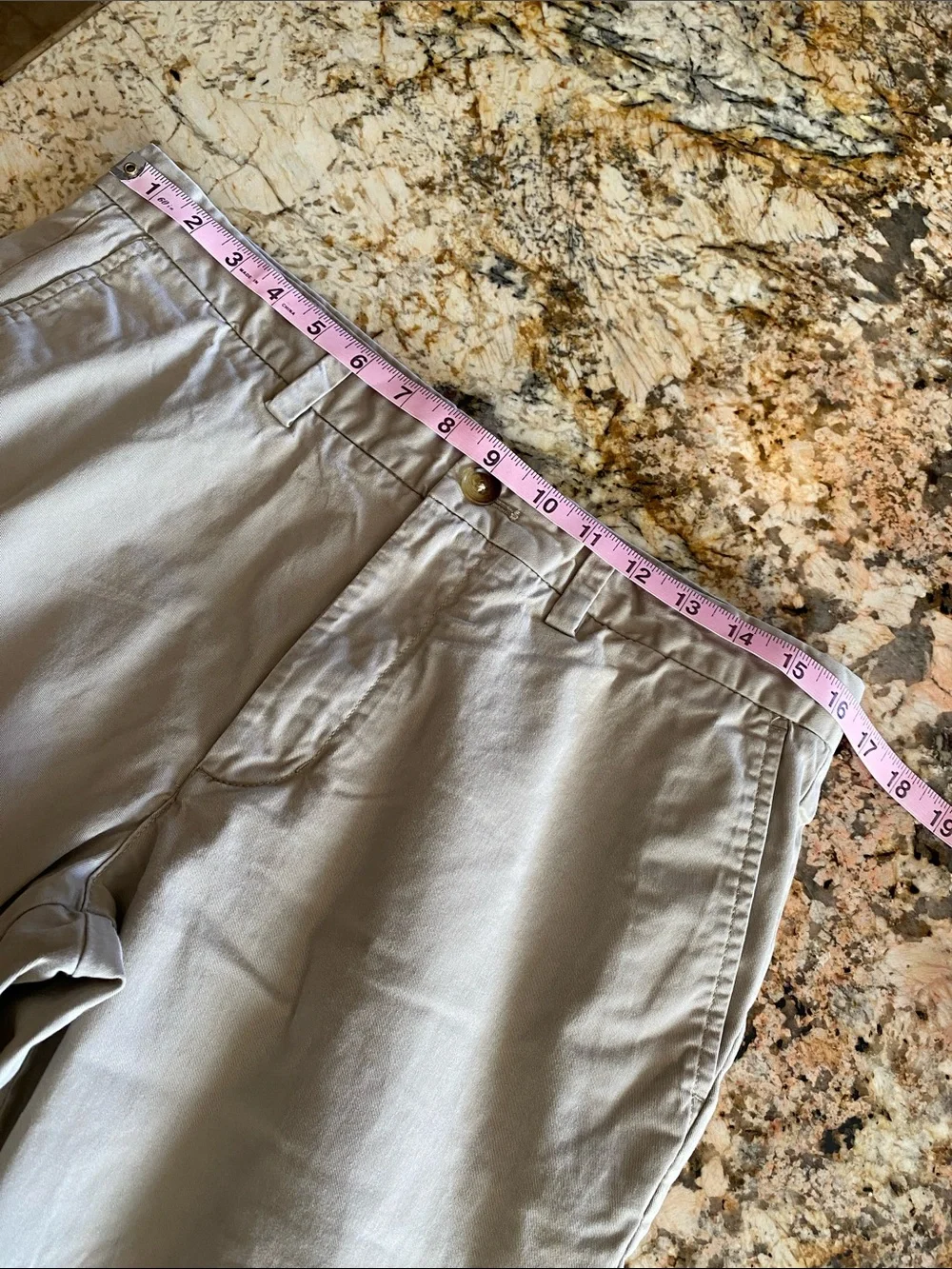 VINEYARD VINES Pants